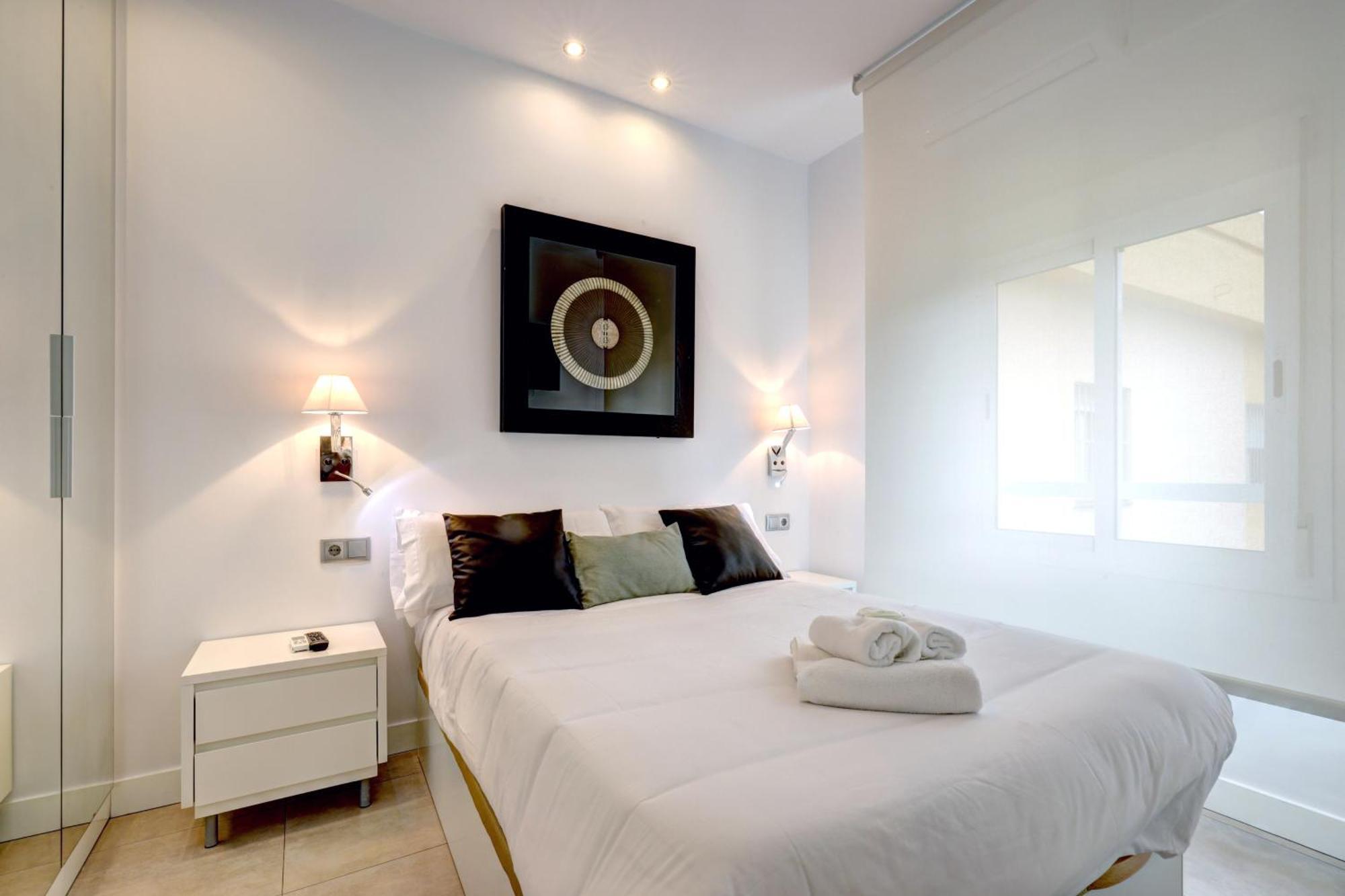 Apartamento Con Vistas Y Terraza En *